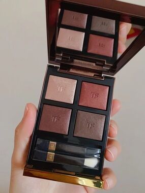 Tom Ford Shimmering Bronze & Copper Eyeshadow Palette-BNWT